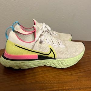 Nike Infinity React 9.5